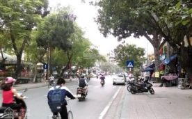 BÁN NHÀ MẶT PHỐ HUẾ , LÔ GÓC, NỞ HẬU, DT 148M2, GIÁ 68 TỶ.