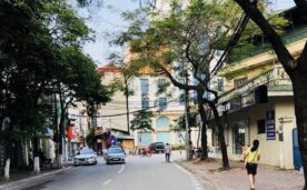 BÁN NHÀ MẶT PHỐ HÀNG ĐẬU , LÔ GÓC, NỞ HẬU, DT 44M2, GIÁ 22 TỶ.